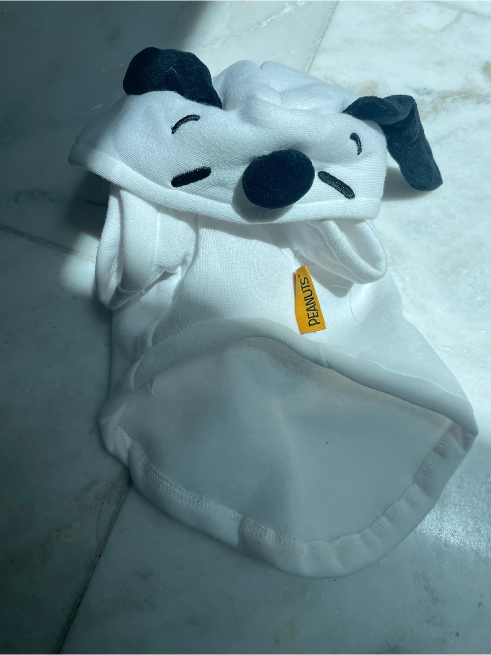 Peanuts White and Black Snoopy dog costume w Hood